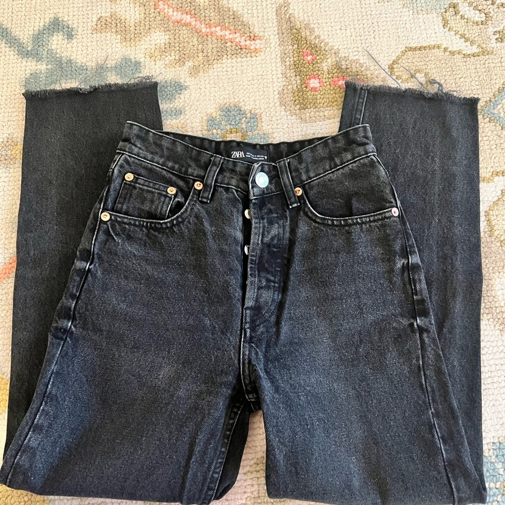 Zara Black Raw Hem Jeans